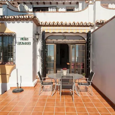 Townhouse With Panoramic Sea Views * 米哈斯